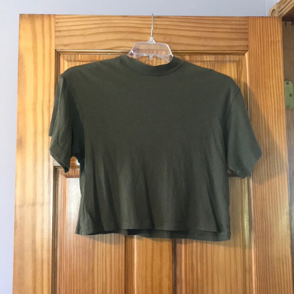 Fee people crop top